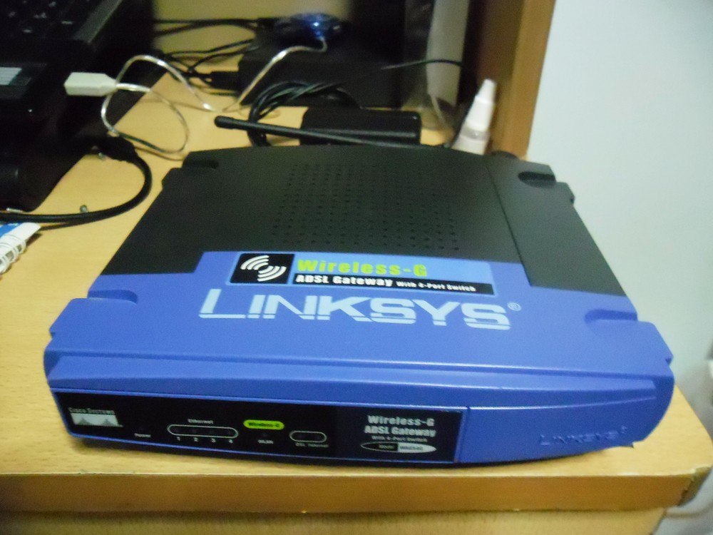  LINKSYS CISCO WAG54G 4 PORT KABLOSUZ ADSL MODEM(SATILDI)