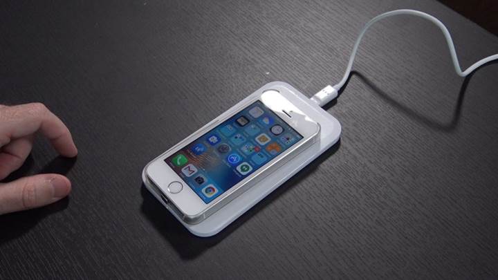 iPhone 8 kablosuz şarj konusunda yavaş kalabilir