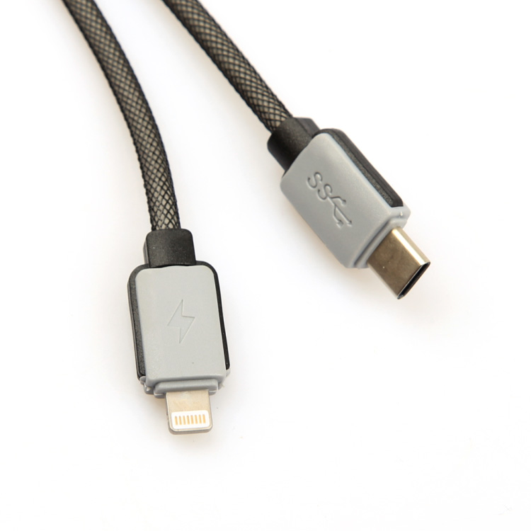 12.9 inç iPad Pro USB Type C kablo ile %64 daha hızlı şarj oluyor