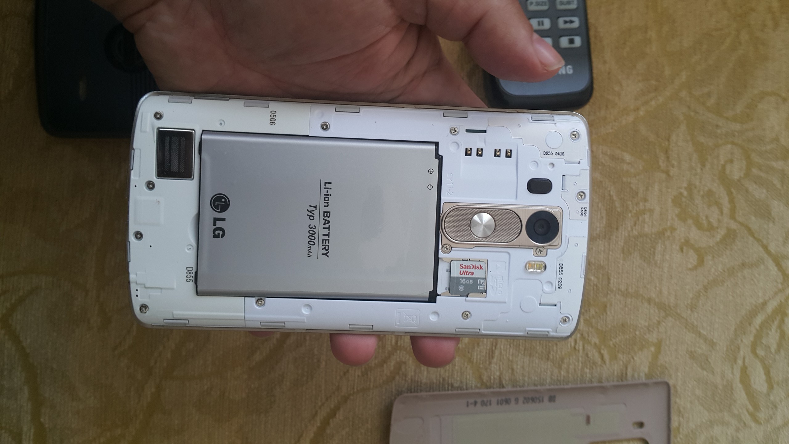 Tertemiz lg g3 16 gb 525 tl(batarya yeni) yeni fotoğraflar eklendi