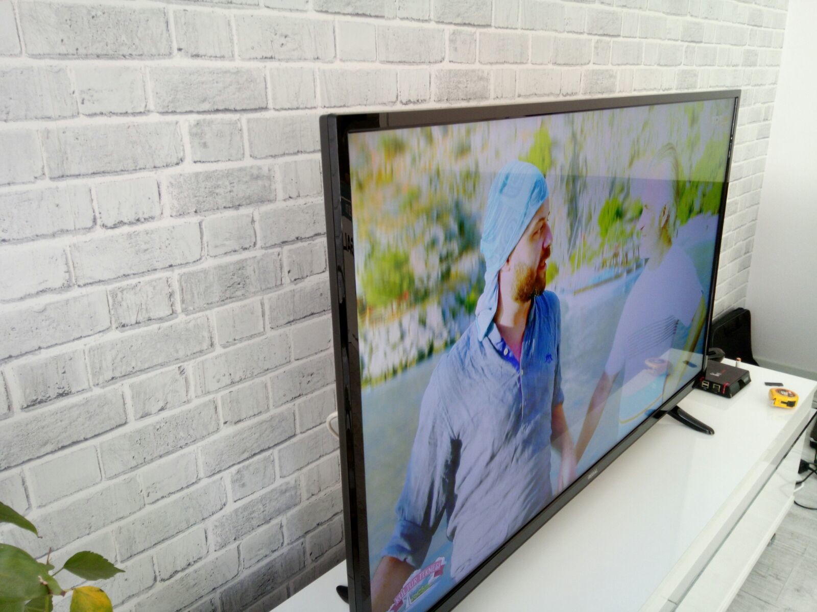 Телевизор hartens hty 50u11b vs. A127 Ekran. The frame TV (телевизор-картина). TV Regal 51tc631d-70. S5020r90в.