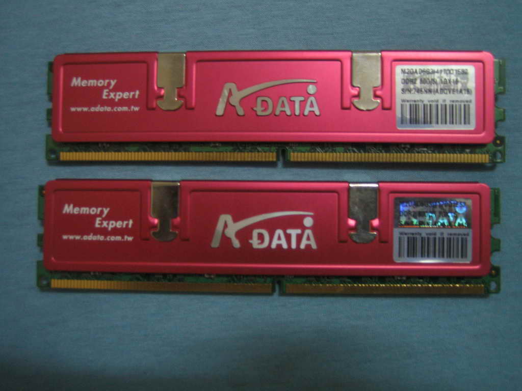  SATILIK 2x1 GB A-DATA DDR2 800 Mhz ÖMÜR BOYU GARANTİLİ RAM...