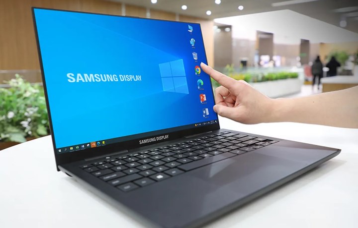 Yeni Samsung Galaxy Book'lar, yerleşik dokunma sensörlü OLED ekranla gelecek