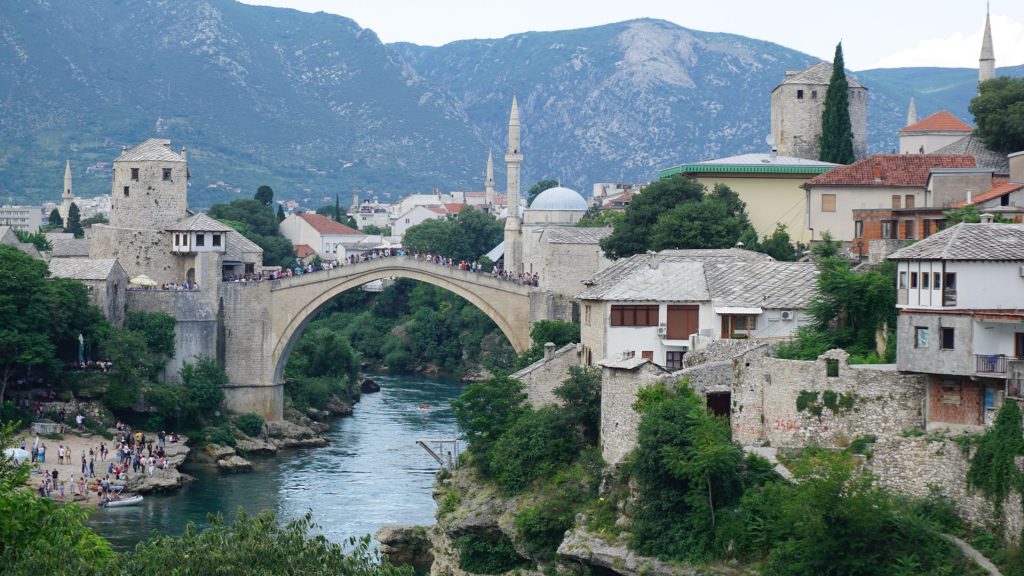 Arabayla Vizesiz Balkan Turu Nasıl Yapılır?