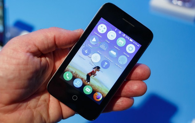 MWC 2015 : Alcatel 40 dolarlık Firefox OS işletim sistemli telefonunu duyurdu