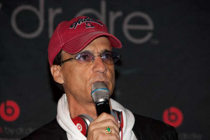 Beats'in CEO'su Jimmy Iovine ile Apple, özel danışmanlık için görüşmeler yapıyor