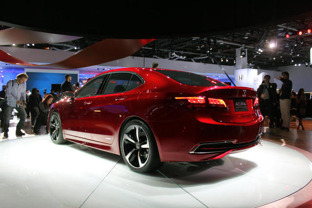  2015 YENİ KASA HONDA ACCORD TANITILDI