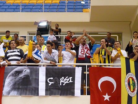  Beşiktaş ve Fenerbahçe arasındaki dostluk rüzgarları
