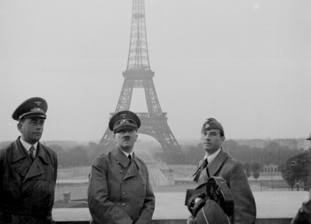  Adolf Hitler'i seviyor musun?