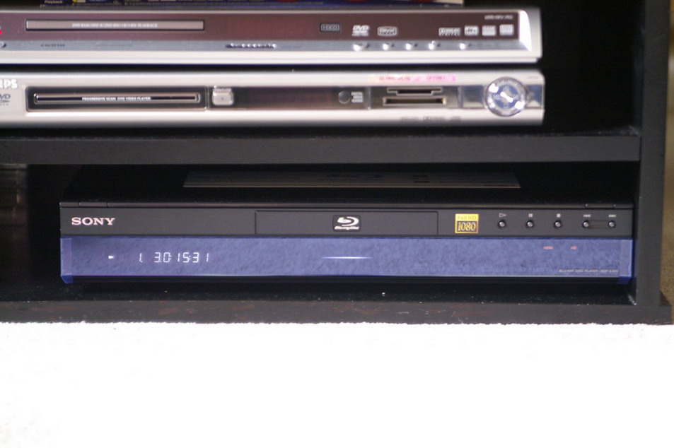  SONY BDP-S300 VE BDP-S1E BLURAY PLAYER İNCELEMELERİ