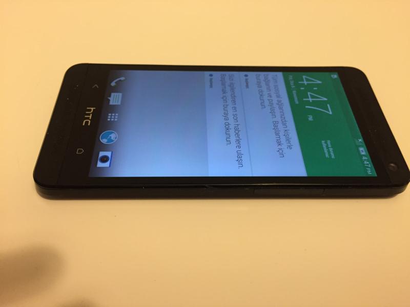  HTC ONE 32 GB --399 TL --