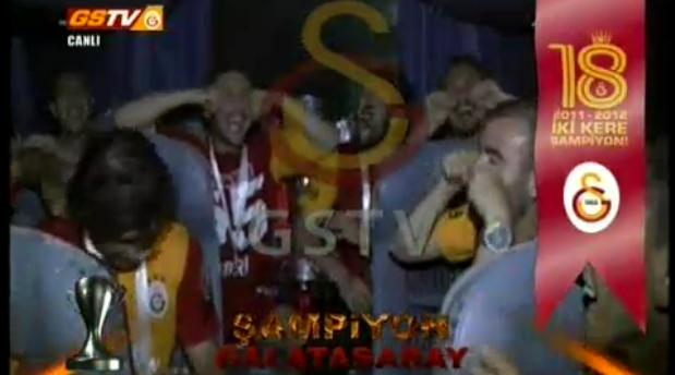  Galatasaray Takım Otobüsü Canlı Yayın