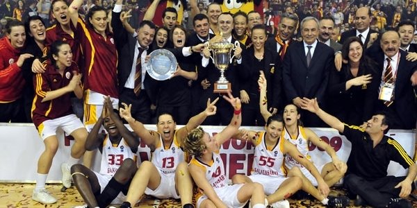  EZELİ REKABETTE 2009-2010