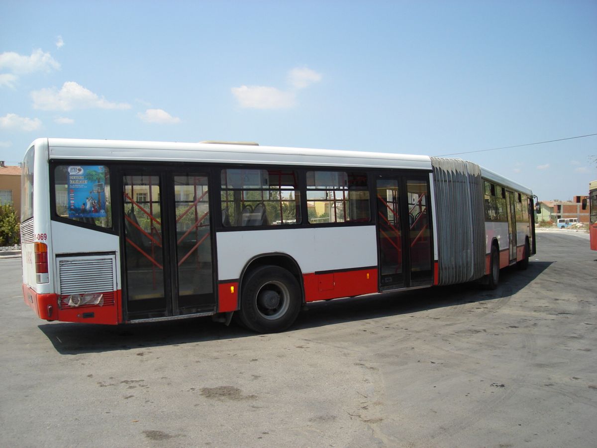  Dünyadan Otobüs Resimleri