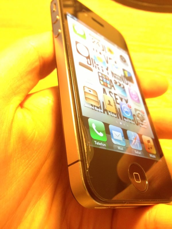  iPhone 4S 16GB (Black) ----  700TL !!