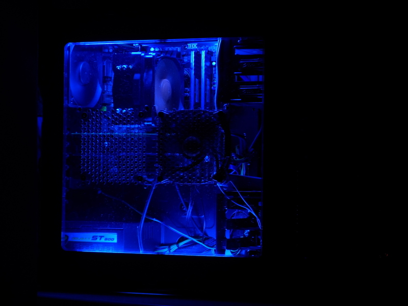  Zalman Z11 Plus veya Corsair Carbide 300R Öneri