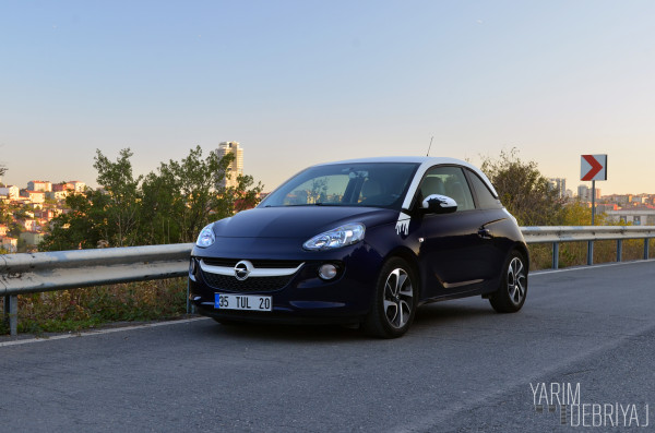  Opel ADAM testi