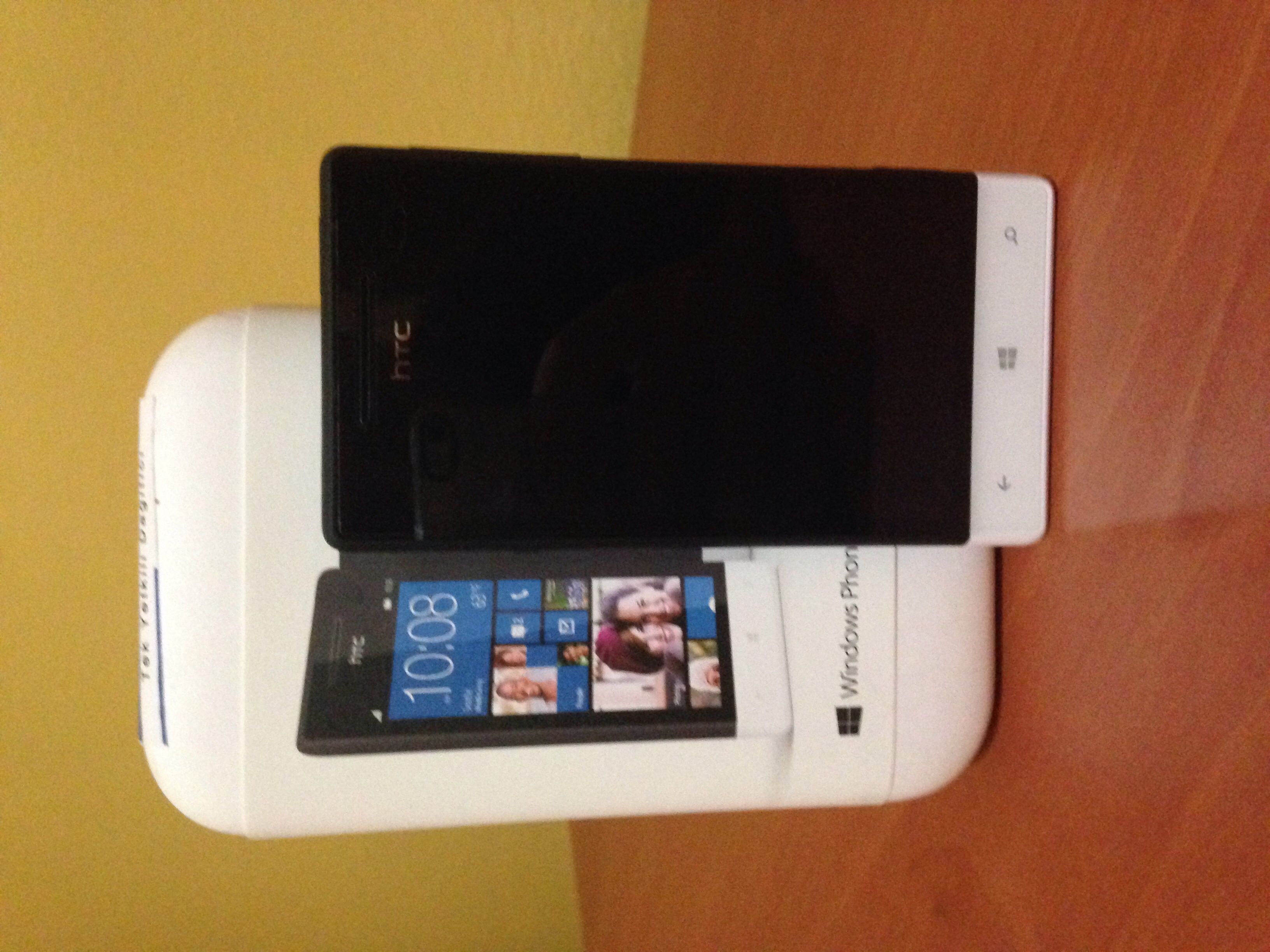  SATILIK HTC WINDOWS PHONE 8S RİO SİYAH/BEYAZ-GARANTİLİ FATURALI