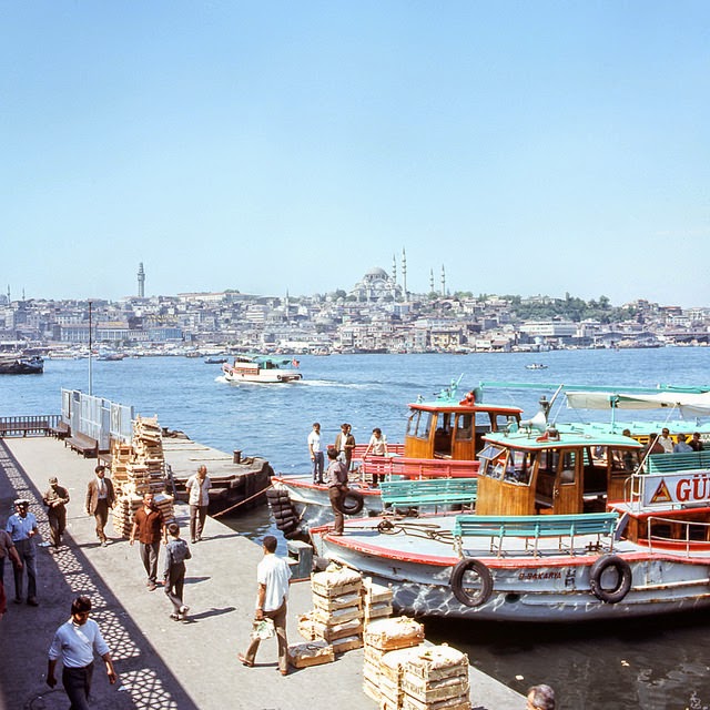  1971 İSTANBUL FOTOĞRAFLARI ( YÜKSEK ÇÖZÜNÜRLÜKLÜ / DÜN ÇEKİLMİŞ GİBİ )