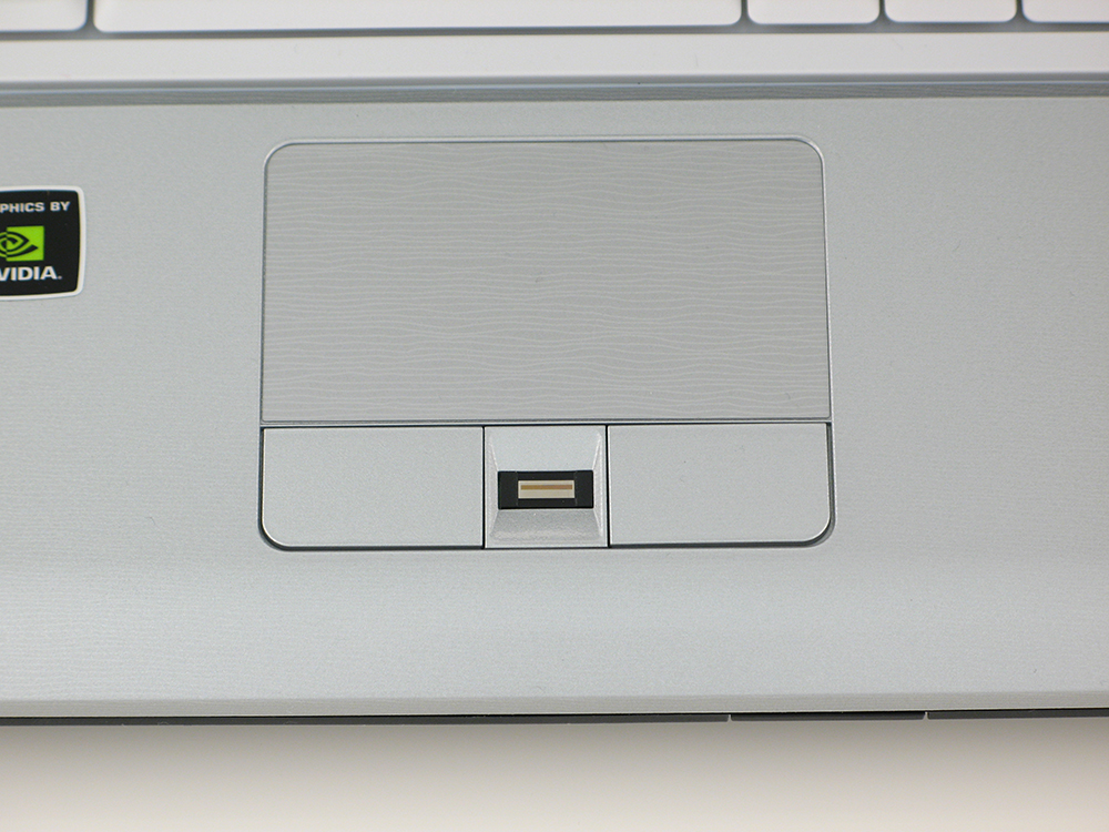  LG R500-UCPC1T   (HDMI portlu!)