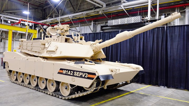 Gitgide kilo alan M1A2 Abrams ana muharebe tankı, neredeyse nakledilemez hale geldi