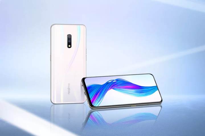 Realme X tanıtıldı: Amiral gemisi özellikler, şaşırtıcı fiyat