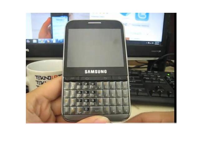  ***SAMSUNG GALAXY PRO B7510***dokunmatik,qwerty,android***