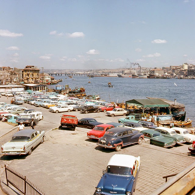  1971 İSTANBUL FOTOĞRAFLARI ( YÜKSEK ÇÖZÜNÜRLÜKLÜ / DÜN ÇEKİLMİŞ GİBİ )