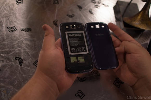Galaxy S III için pil ömrü test sonuçları açıklandı