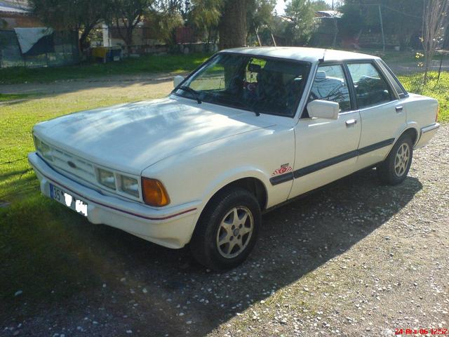  kimsede FORD TAUNUS yokmu