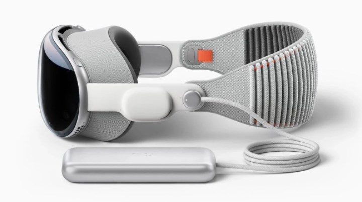Apple, Vision Pro’nun yeni modelini yıl sonunda tanıtacak