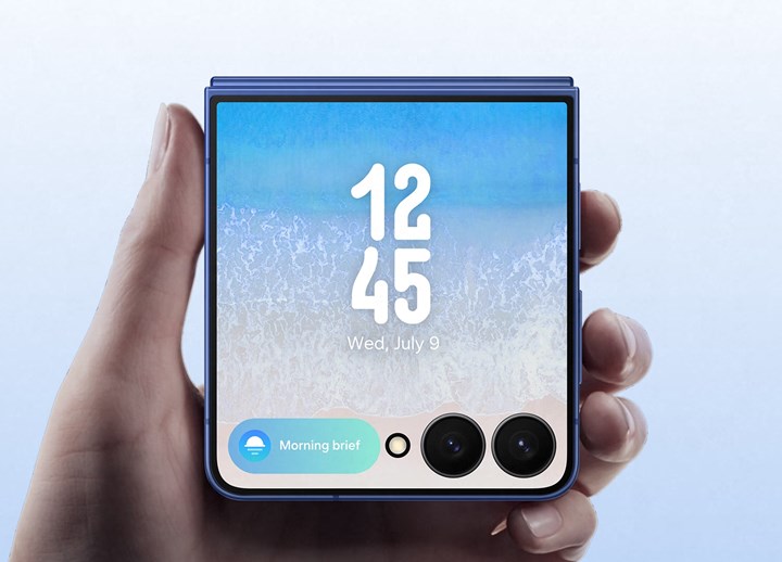 Samsung Galaxy Z Flip 7 tanıtıldı: Daha ince, daha akıllı, daha cezbedici