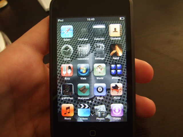  Apple iPod Touch 8gb 370 YTL