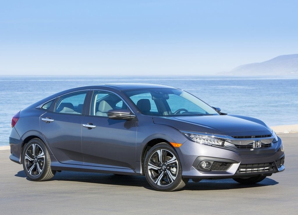  HONDA CIVIC ve OPEL INSIGNIA