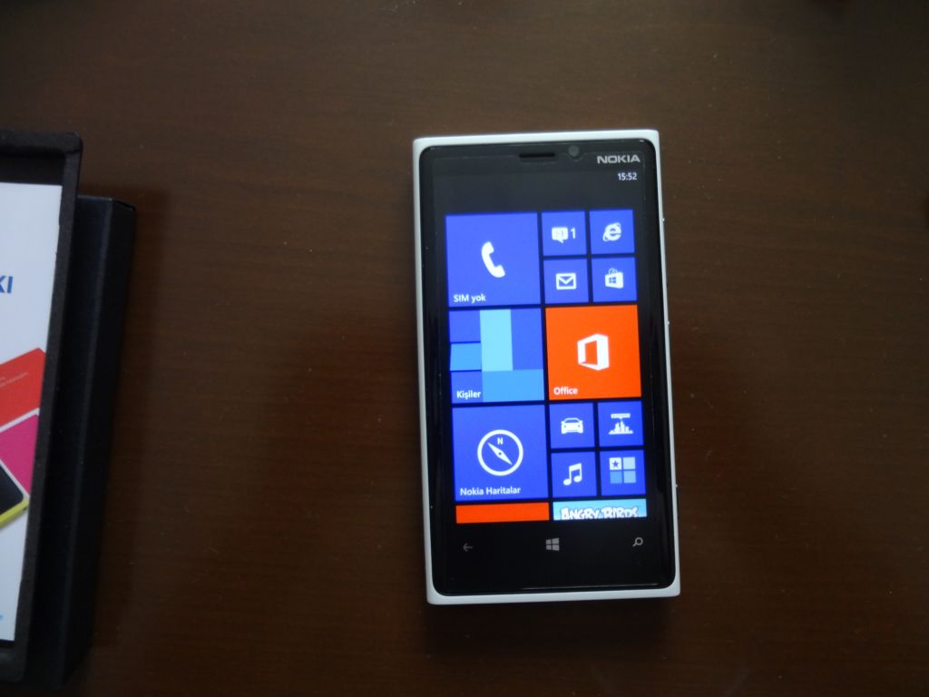  (SATILDI) Satılık Nokia Lumia 920 ve 1 Aylık Ipad Mini