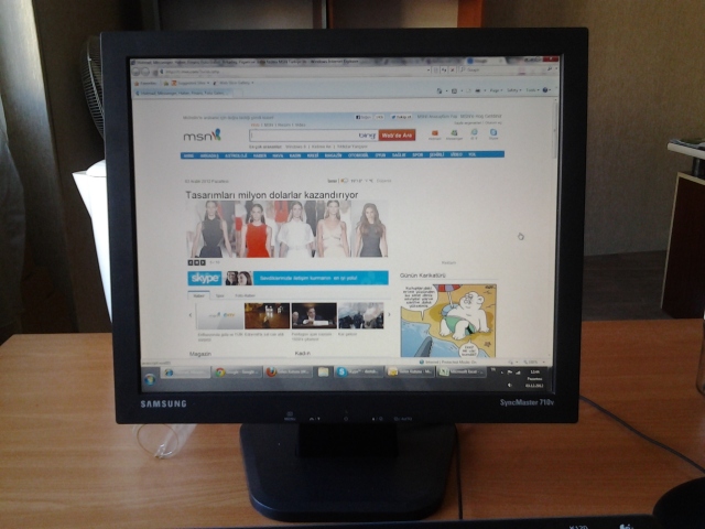  SATILIK SAMSUNG 17 inch LCD MONİTÖR