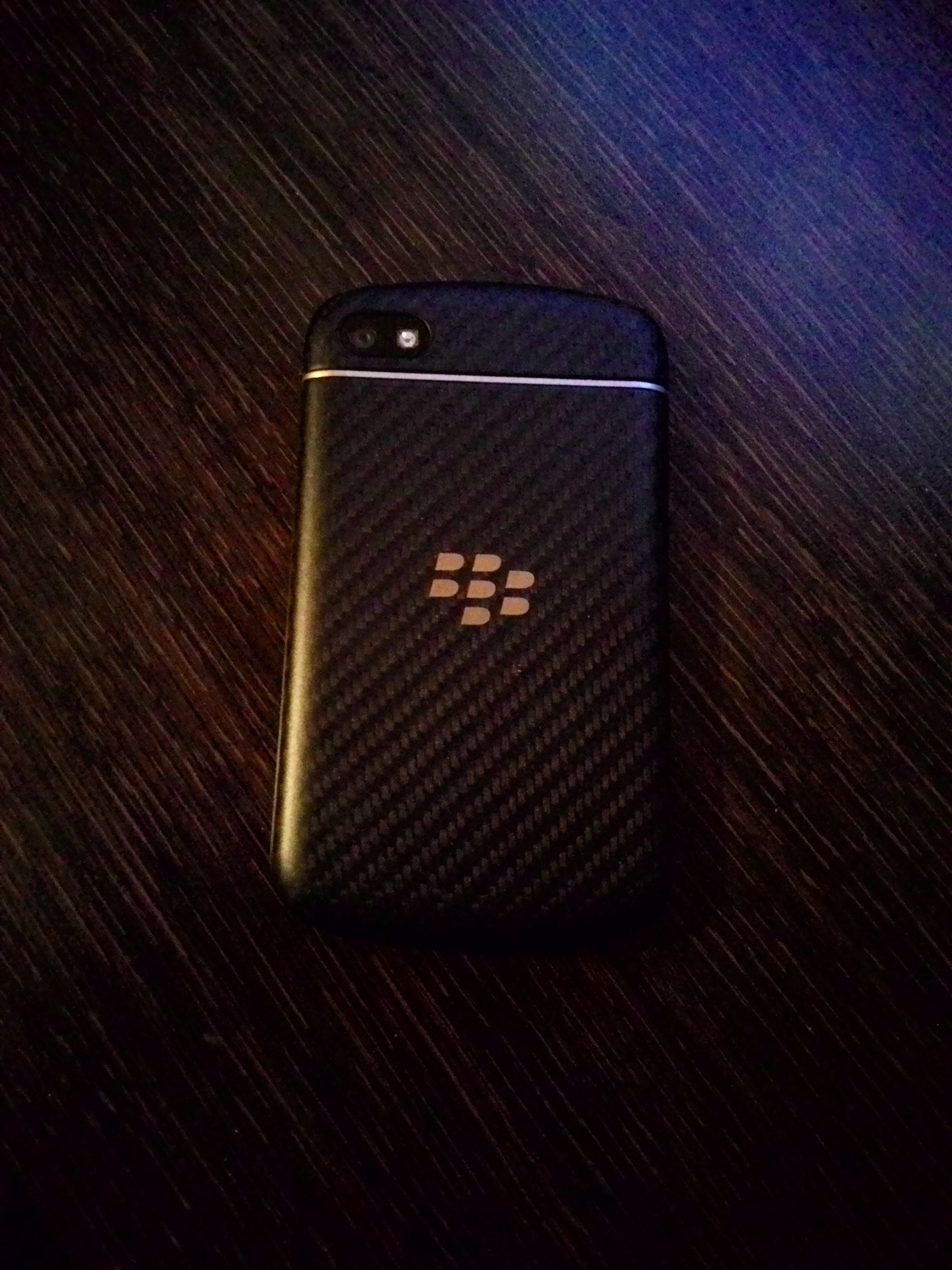  Blackberry Q10 siyah  türkcell cikisli (4satildi)