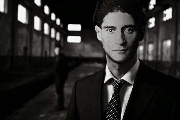 Franz Kafka (Hakkında & Biyografi & Okuyucular)
