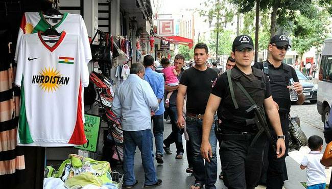  Diyarbakır'da yaşıyorum. Merak ettiğiniz her şeyi sorabilirsiniz(Son SS'ler geldi)