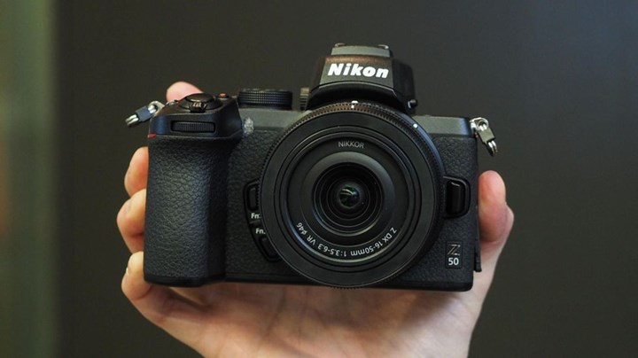 Nikon, fotoğraf makinelerini webcam’e çeviren bir yazılım yayınladı