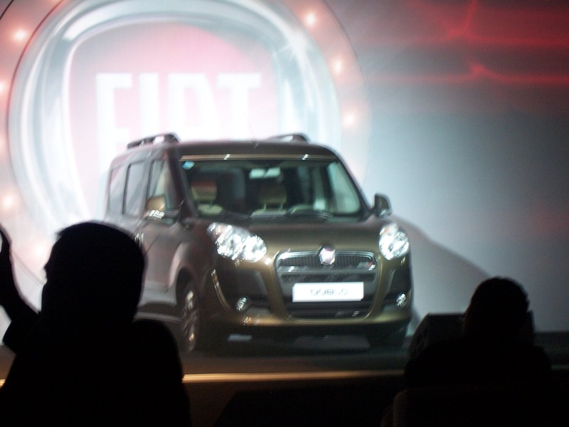  2010 Fiat Doblo Lansman (Tüm Detaylar + Satış ve Opsiyon Fiyatları Belli oldu)