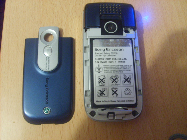  Ank: Satılık Sony Ericsson K300 şarj olmuyor 20 lira