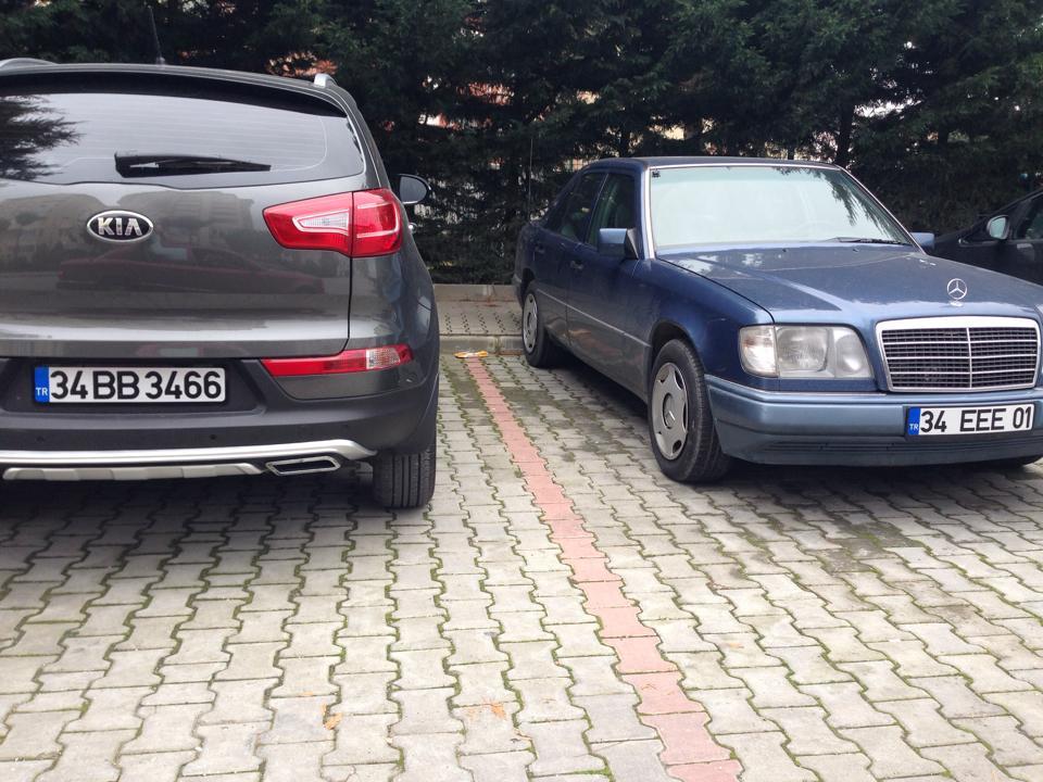  Kia Sportage & Mercedes E200