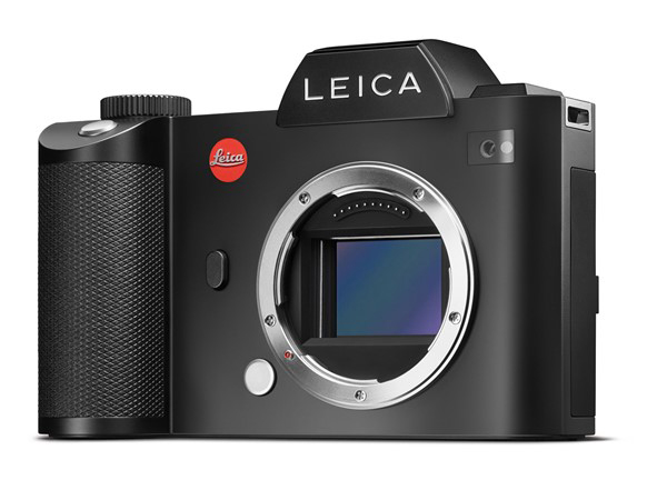 Leica'dan 7500 />lık canavar