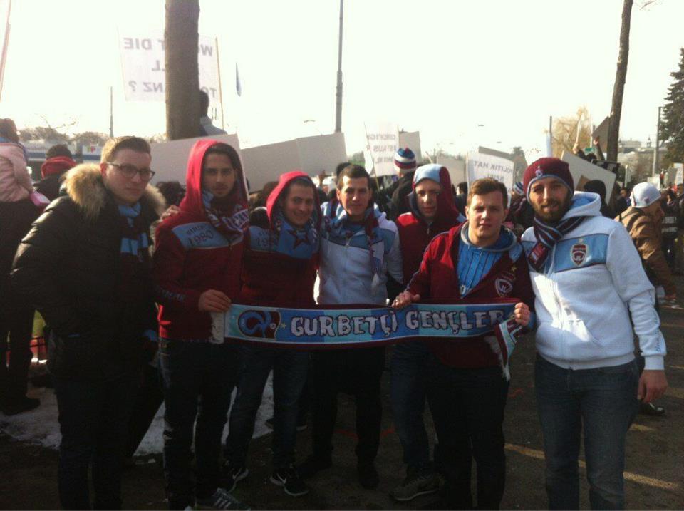  14.02 tarihli Zürih eyleminden kareler