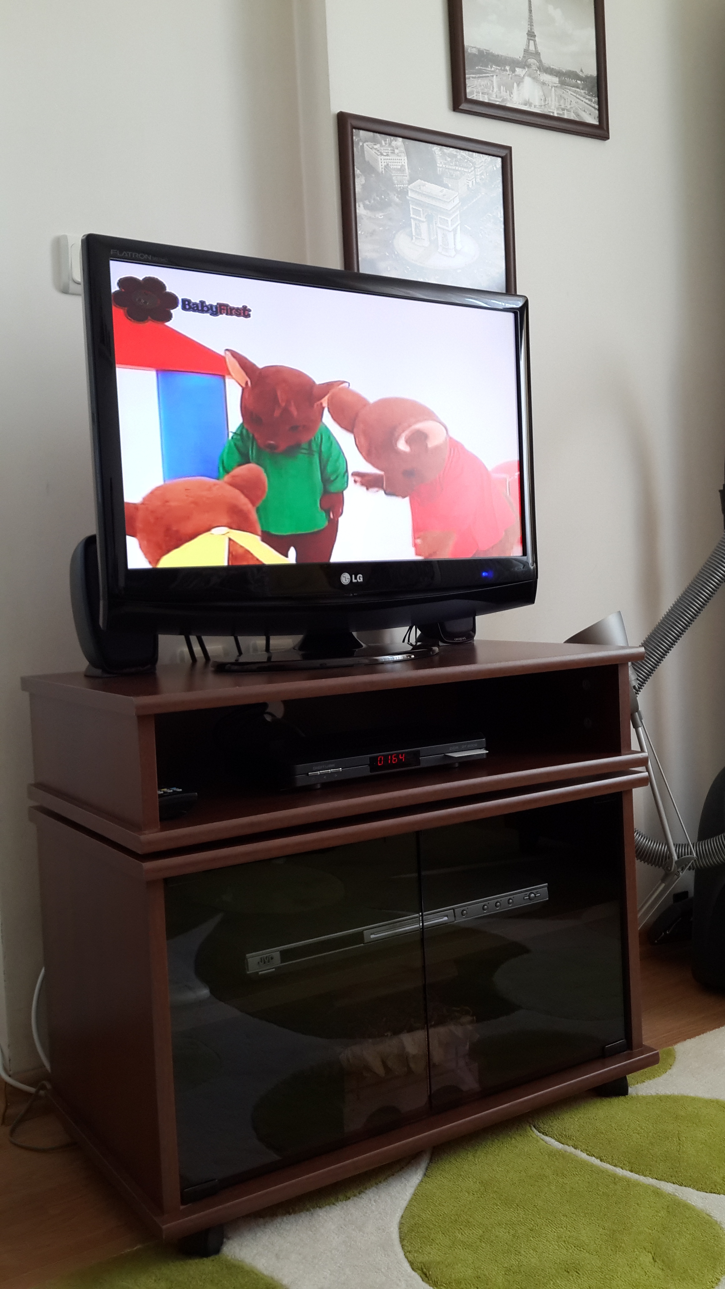  SATILIK LG 2794D-PZ 27' MONİTÖR TV