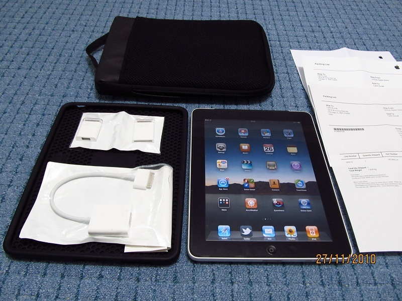  iPad 16GB Wifi+3G Tüm Aksesuarlarıyla 900 TL-İnanılmaz