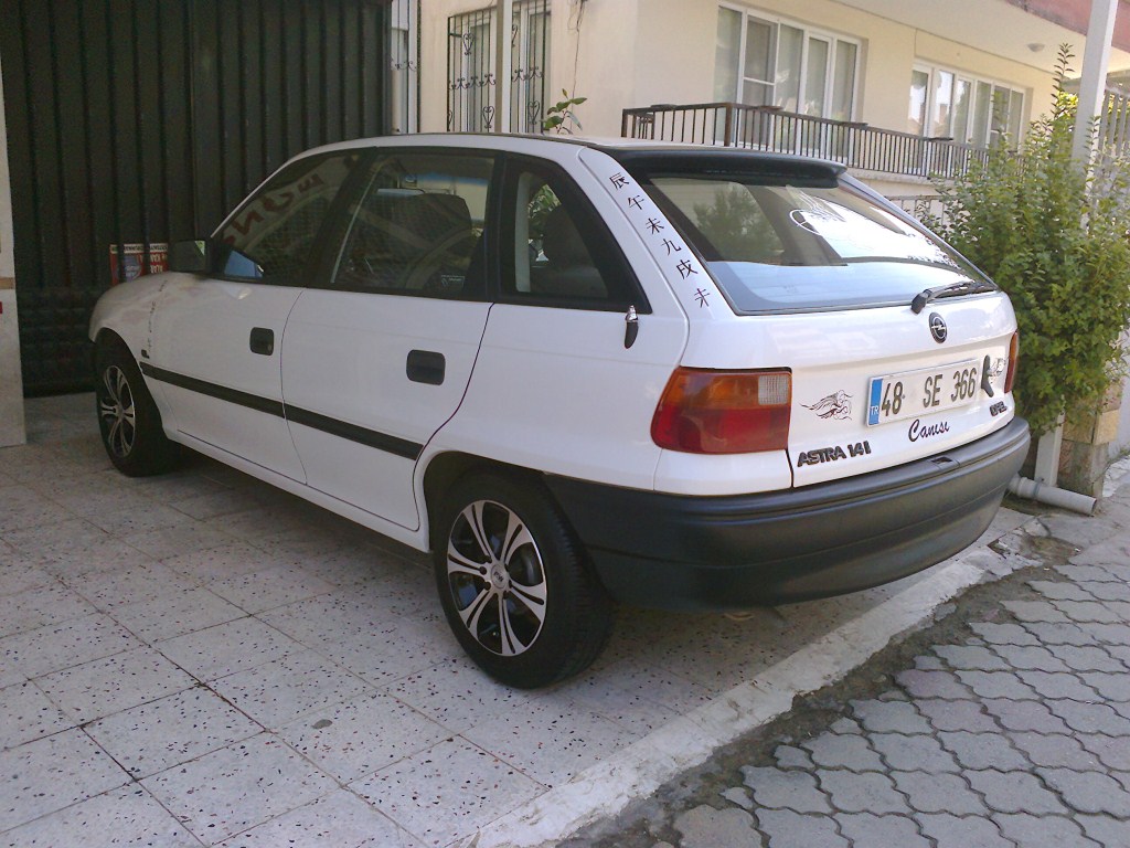 Opel Astra 1990