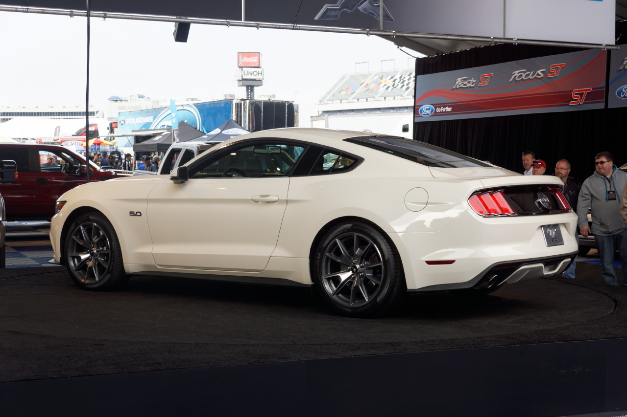  2015 FORD MUSTANG