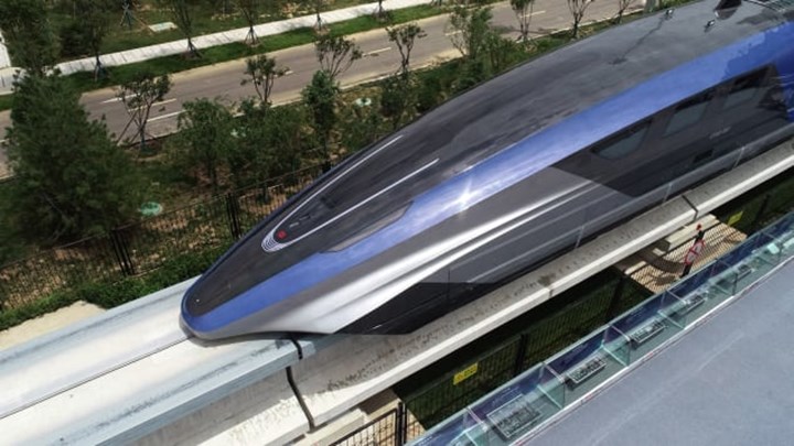 Çin, 600 km/s hıza ulaşabilen dünyanın en hızlı trenini piyasaya sürdü